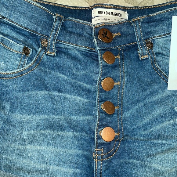 ONE BY ONETEASPOON HIGH RISE SHORT - Picture 5 of 10